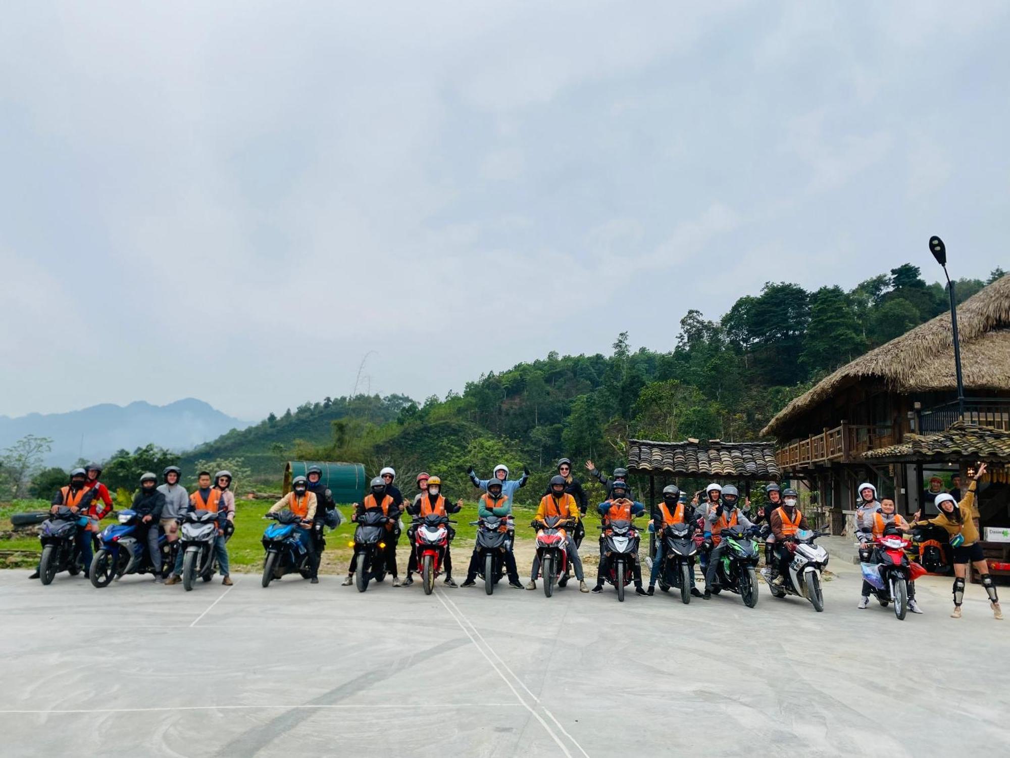 Ban Bang Ecolodge Tours & Motorbike Rental Ha Giang Exterior foto